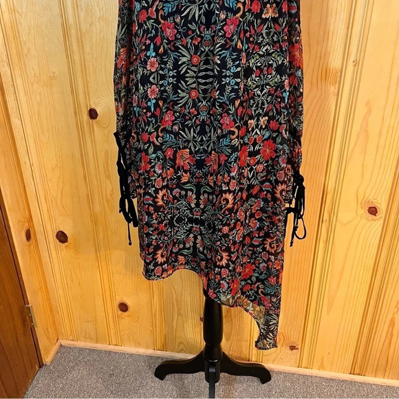 Adelyn Rae Black & Red Floral Cold Shoulder Asymmetric Dress Sz-M - Picture 11 of 13